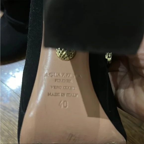 Aquazzura booties with mink Pom Pom’s - Picture 10 of 11